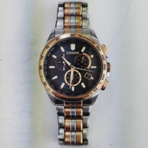 シチズンクロノグラフメンズ時計を高価買い取りさせて頂きました。