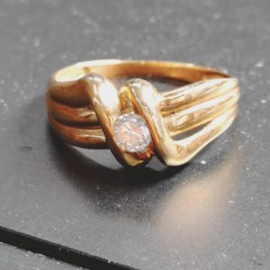 ダイヤリングを高価買い取りさせて頂きました。